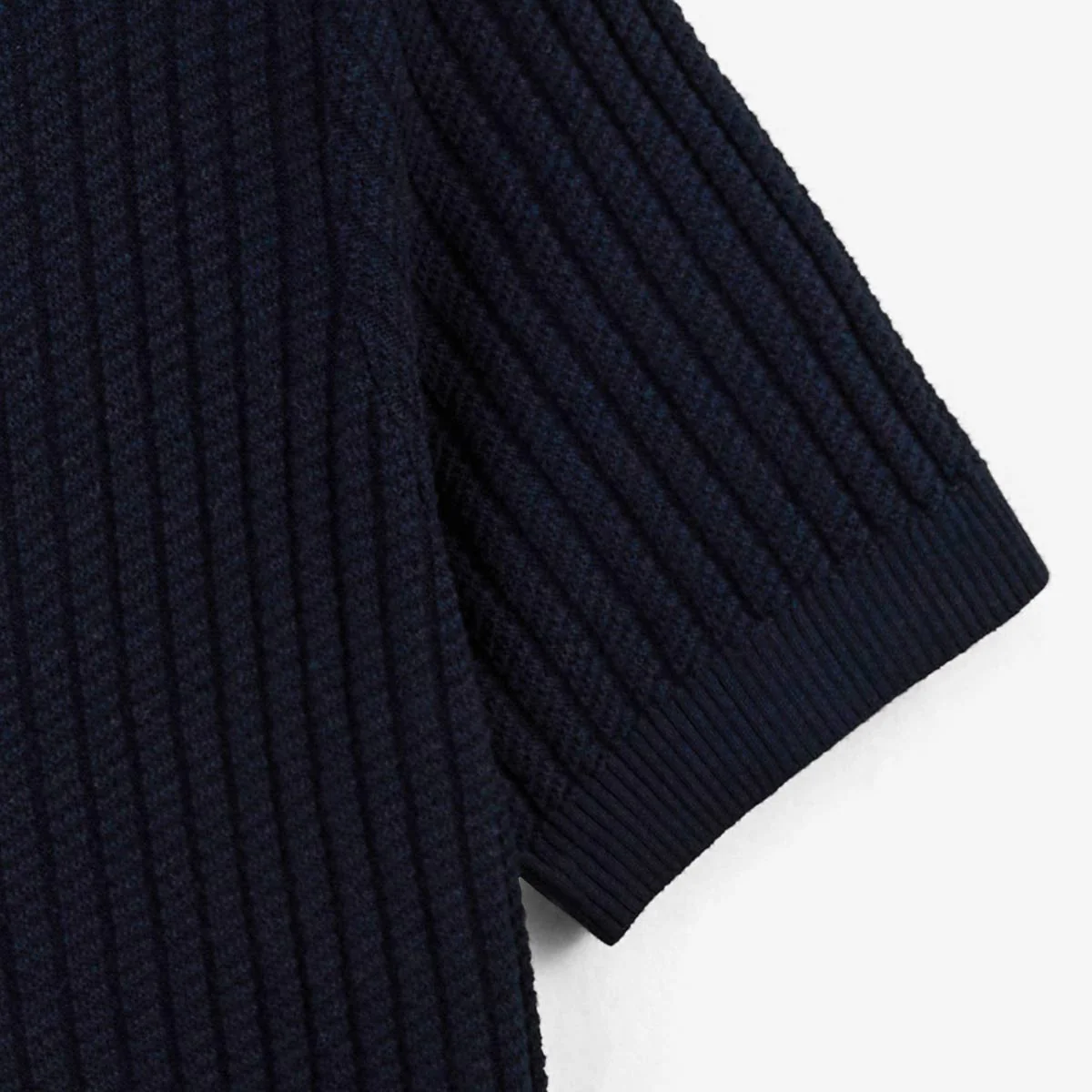 Pull manches courtes Milan à col polo en coton et lin bleu marine - Image 6