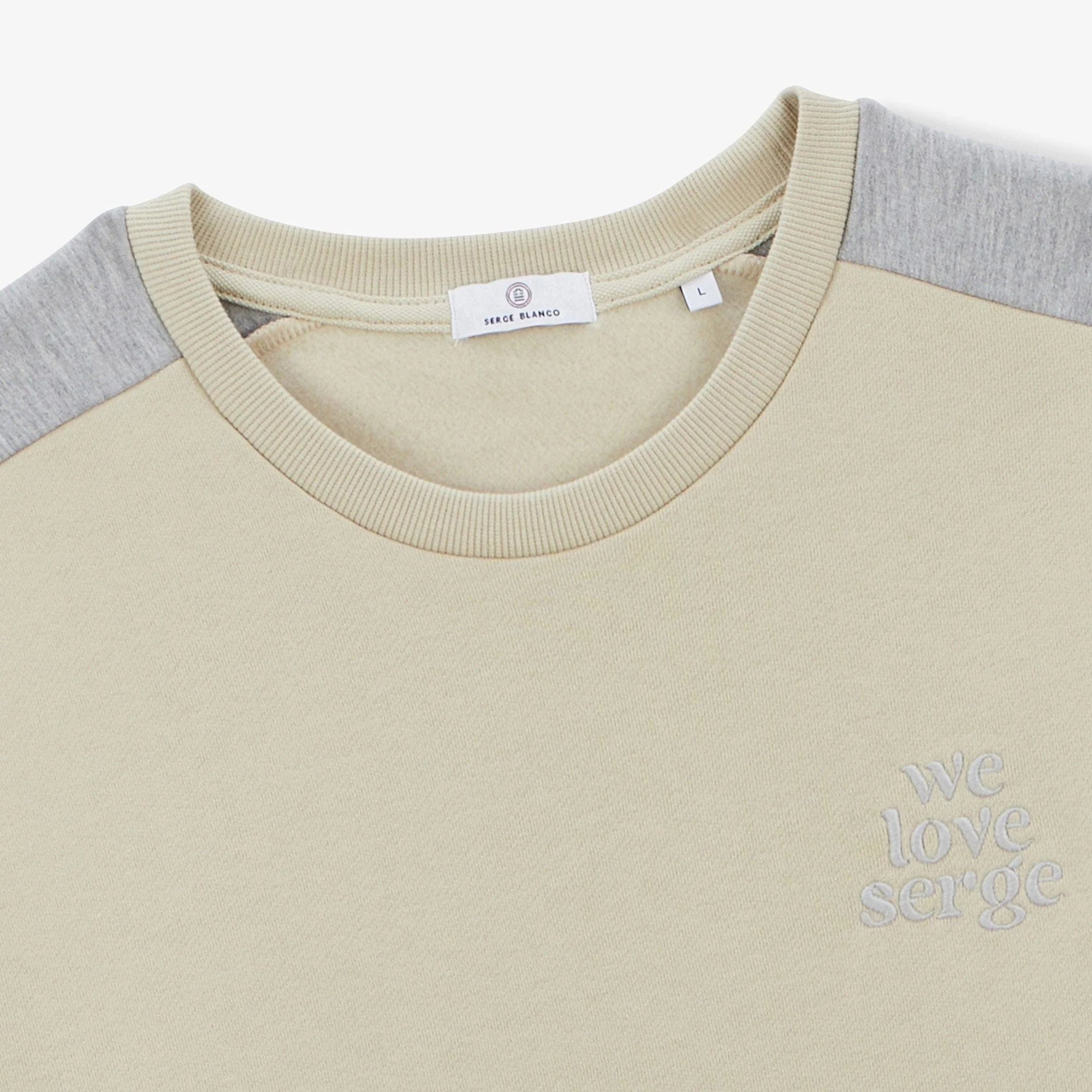 Sweat en molleton WE LOVE SERGE ciment col rond en coton - Image 4