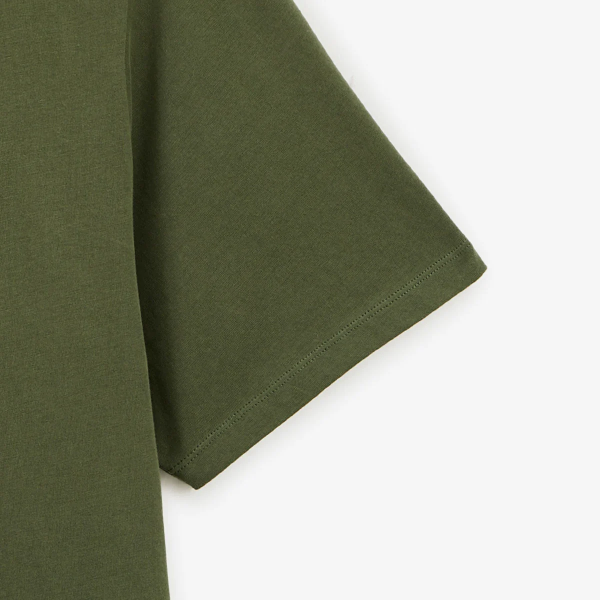 T-shirt col rond en coton imprimé poitrine vert militaire - Image 4